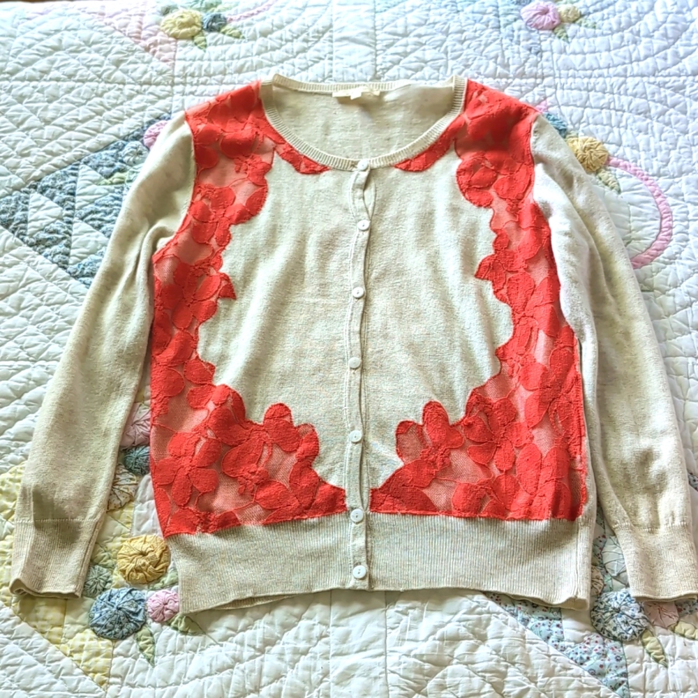 Cardigan with lace